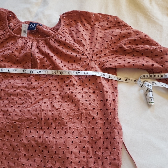 NWT Gap Eyelet Dress - Picture 9 of 10